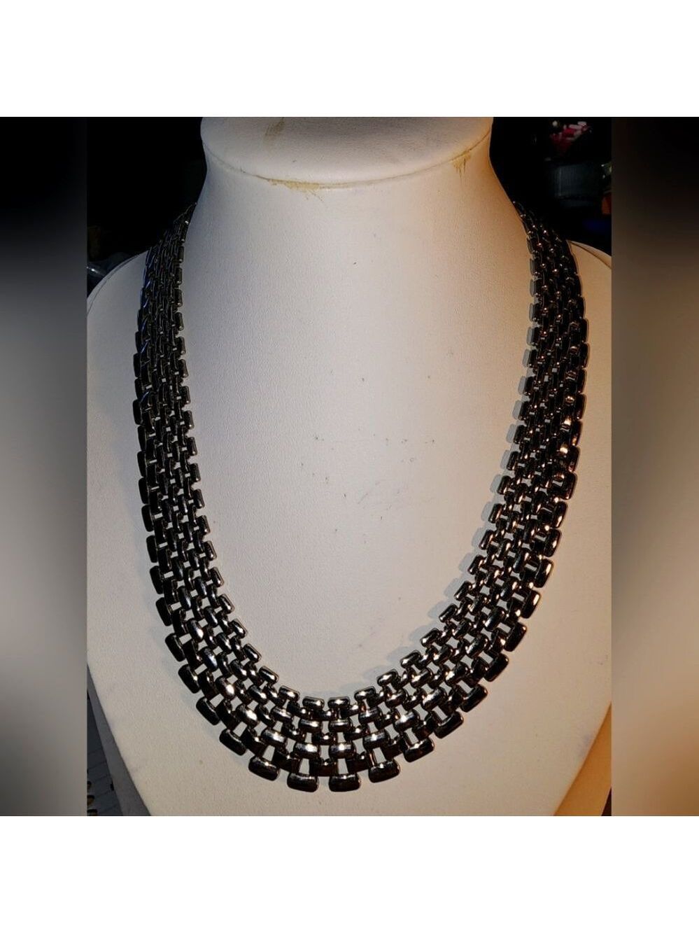 Stunning Elegant Estate Vintage Silvertone Necklace 17" Excellent Condition